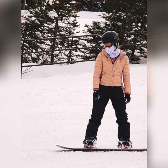 Meet your Posher, Cassandra - Picture 6 of 9